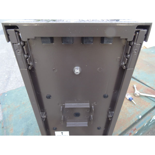 Whitehall Locking Mailbox Insert