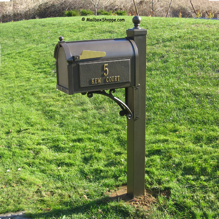 Whitehall Deluxe Mailbox Package
